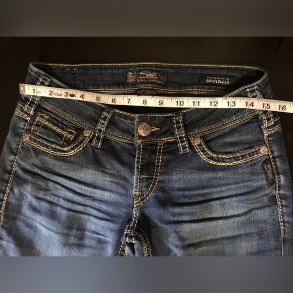 Silver Jeans - Picture 7 of 10